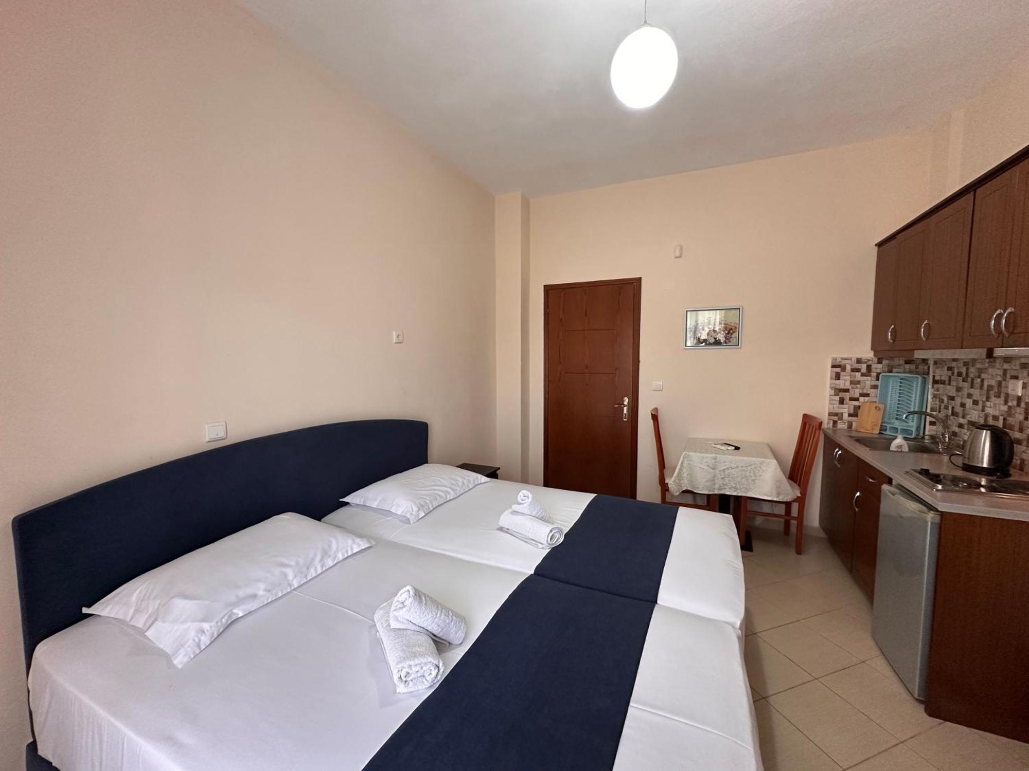 Ion Sea View Apartment Ksamil