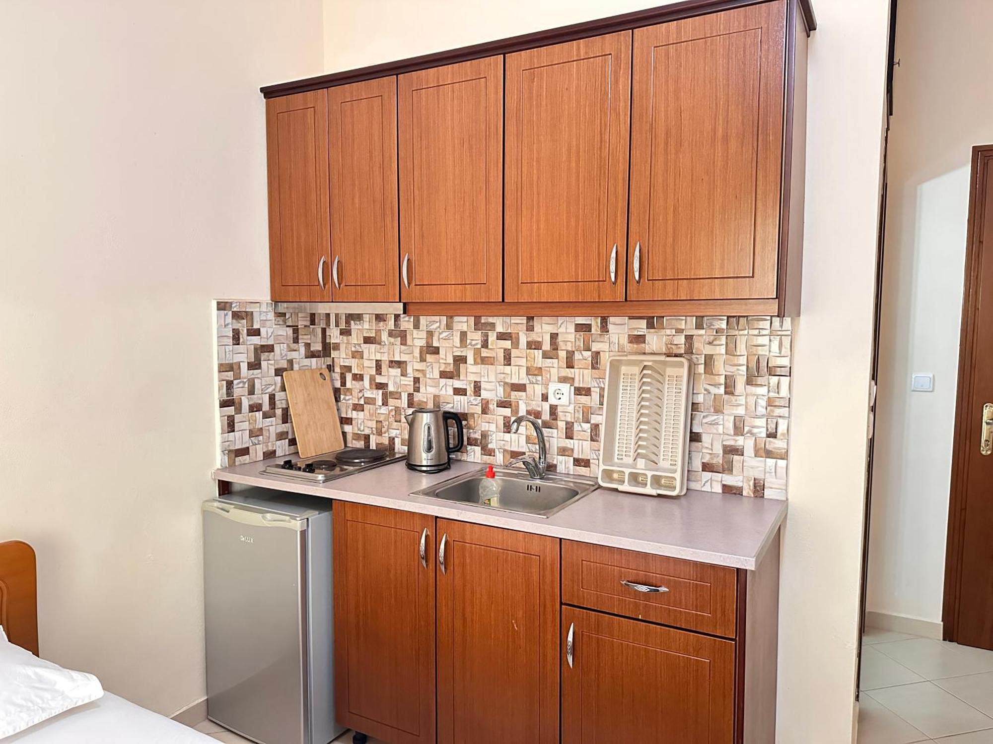 Ion Sea View Apartment *