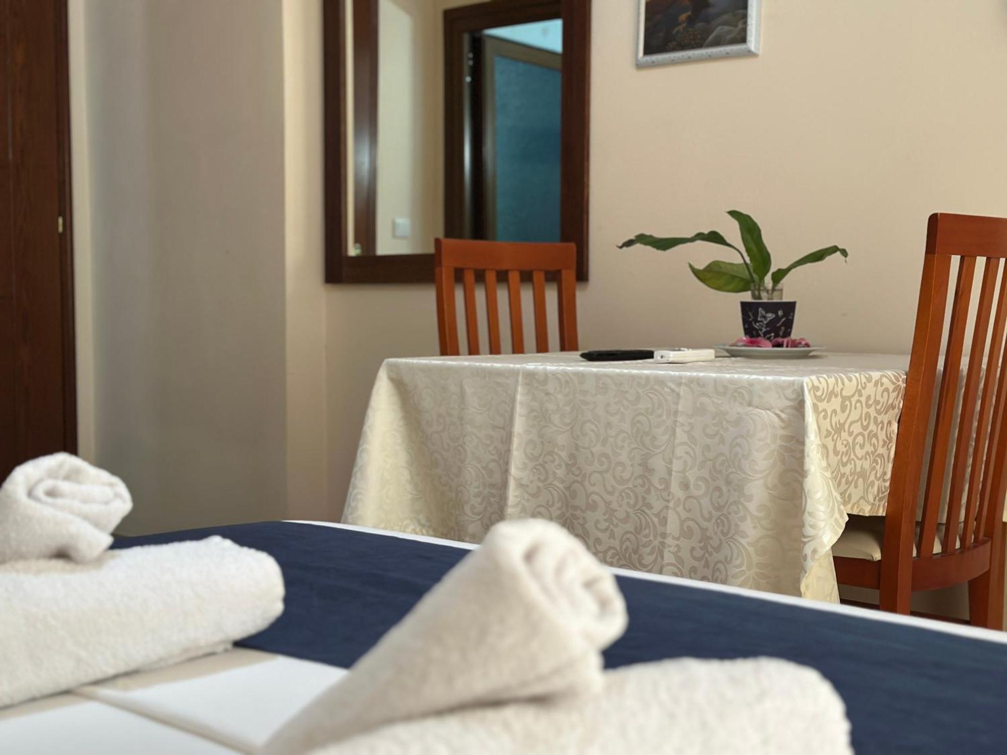 Ion Sea View Apartment Ksamil