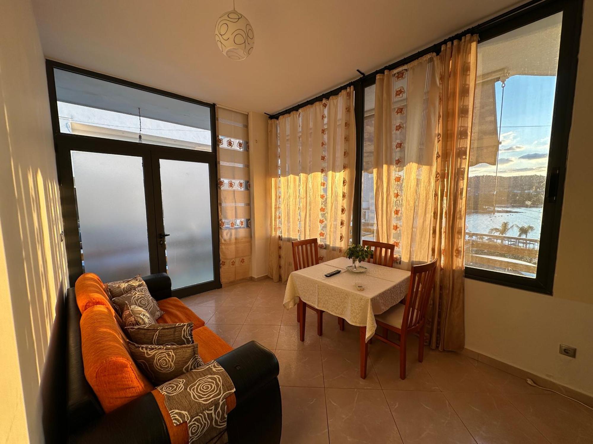 Apartment Ion Sea View
