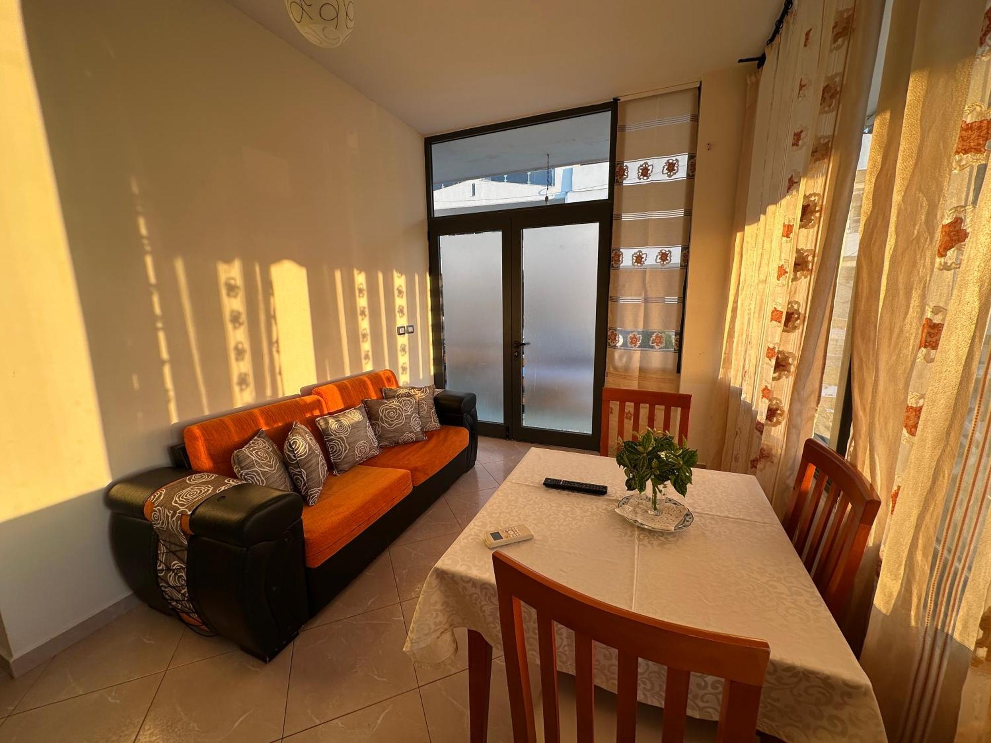 Ion Sea View Apartment *