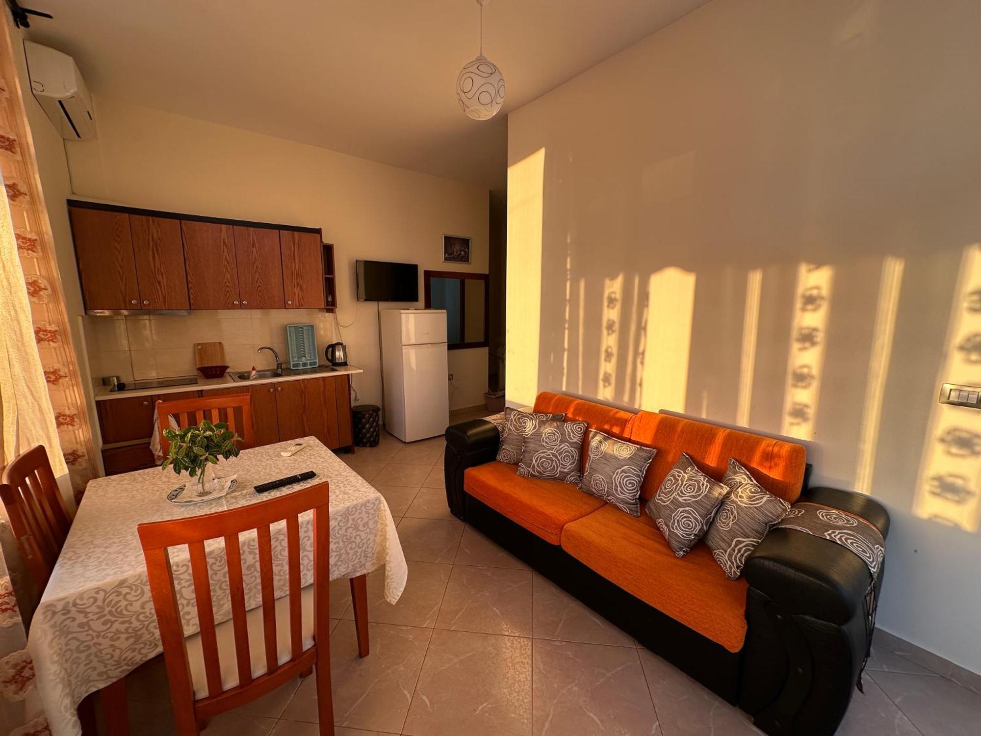 Ion Sea View Apartment *